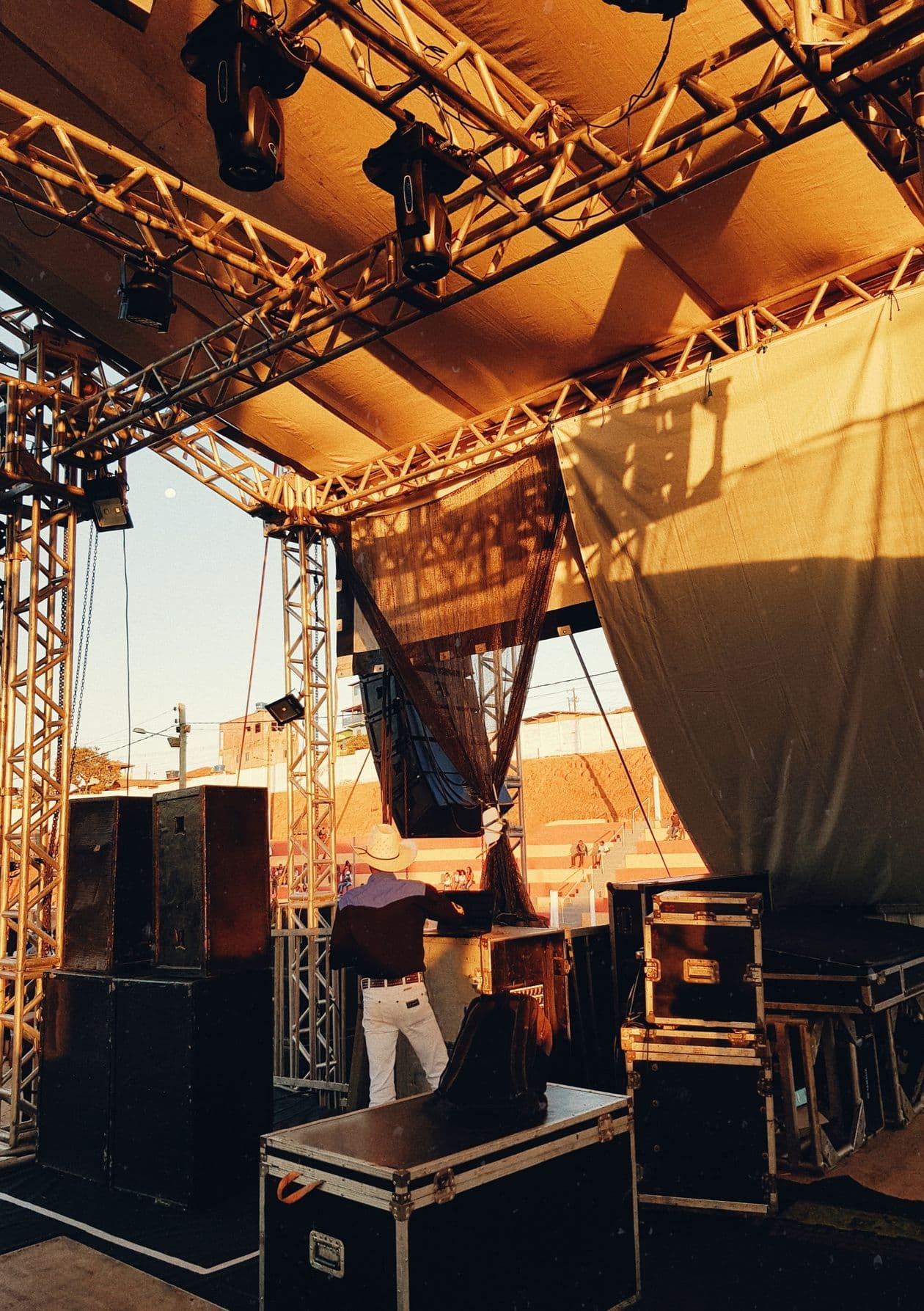 D.J Sound System Disco Light — gallery 3