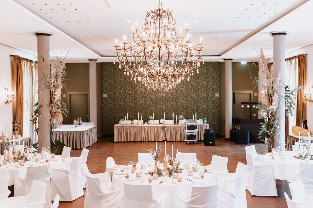 wedding hall — Peshawar