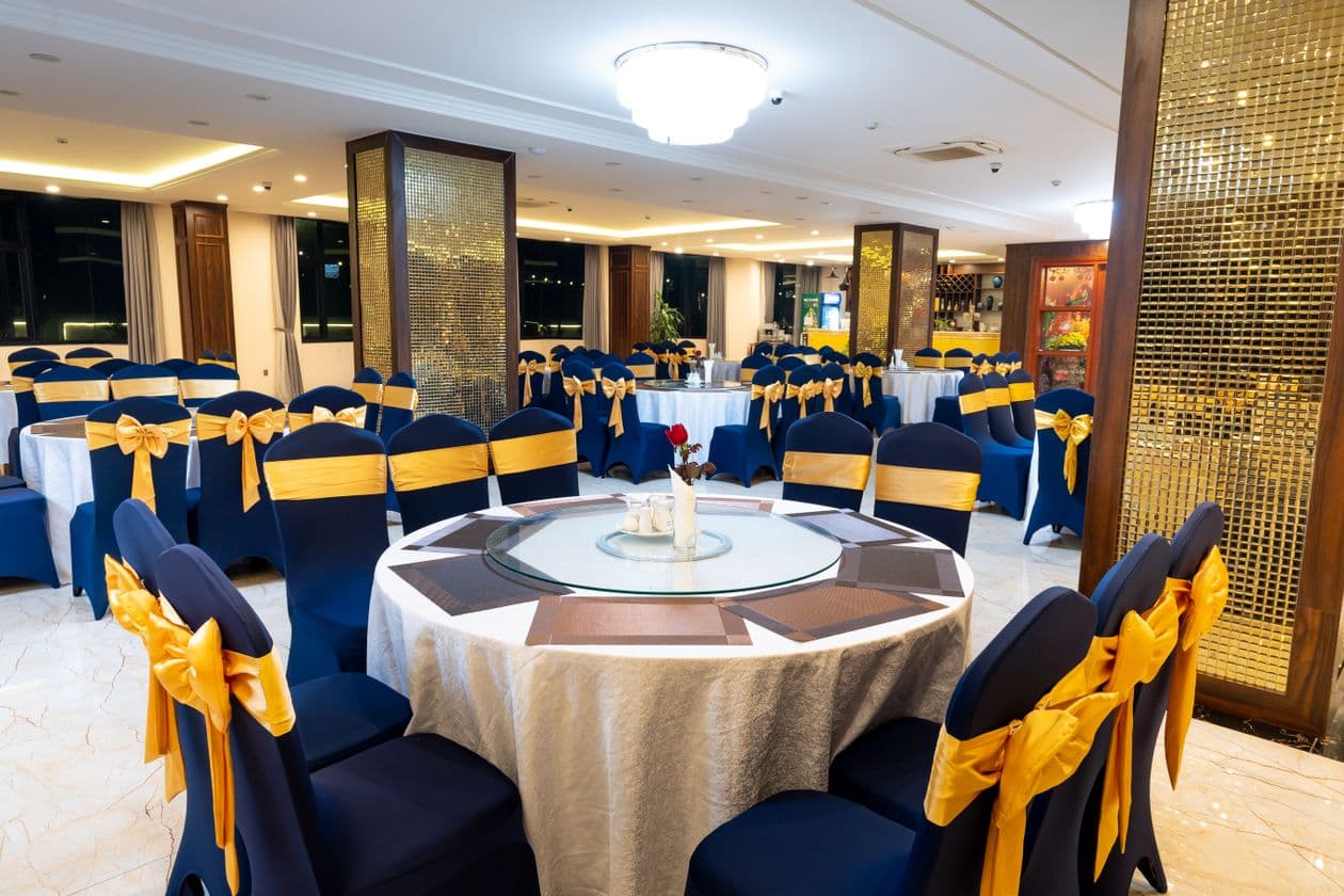 Town wedding hall — gallery 3